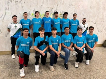 Seleção sub-16 masculina de voleibol de MS que segue para Saquarema/RJ - Foto: Divulgação