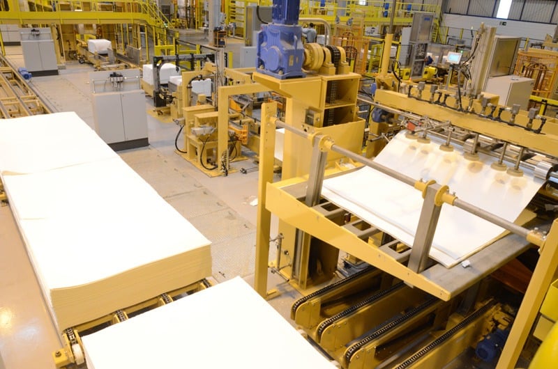 Com duas fábricas em operação no município, empresa colabora para a geração de mais de 69 mil postos de trabalho entre diretos, indiretos e por meio de efeito renda. Foto: Divulgação/Suzano.