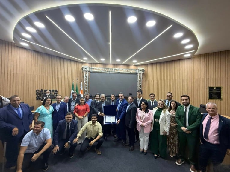 Ex-governador Reinaldo e deputado Gerson Claro, estão entre os agraciados com o Título de Cidadão Aparecidense (Foto: Graziella Dias/Assessoria) 
