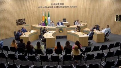 Projetos foram aprovados por unanimidade; lei do Refis já foi sancionada
