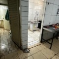 Casa de carnes na capital foi flagrada vendendo produtos provenientes de abates clandestinos - Foto: Reprodução/PCMS