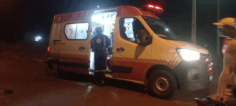 Mulher de 22 anos é esfaqueada e encontrada caída em rua de Três Lagoas