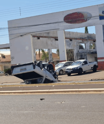 Condutor sem CNH provoca acidente ao realizar ultrapassagem irregular em Três Lagoas