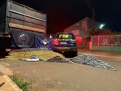 Droga foi avaliada em mais de R$ 24 milhões - Foto: Divulgação/PRF