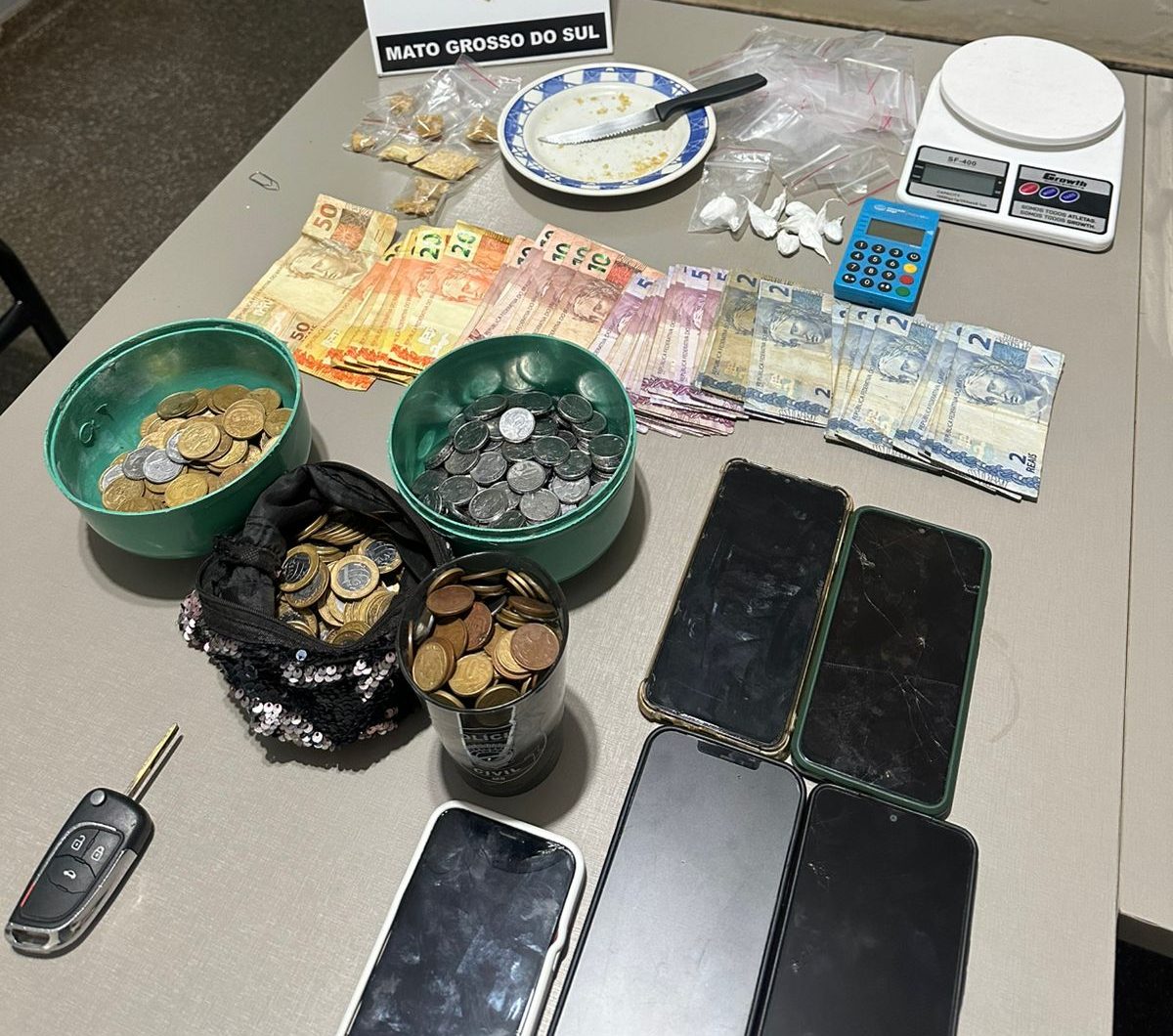 Itens apreendidos durante a ação policial - Foto: Divulgação/PCMS