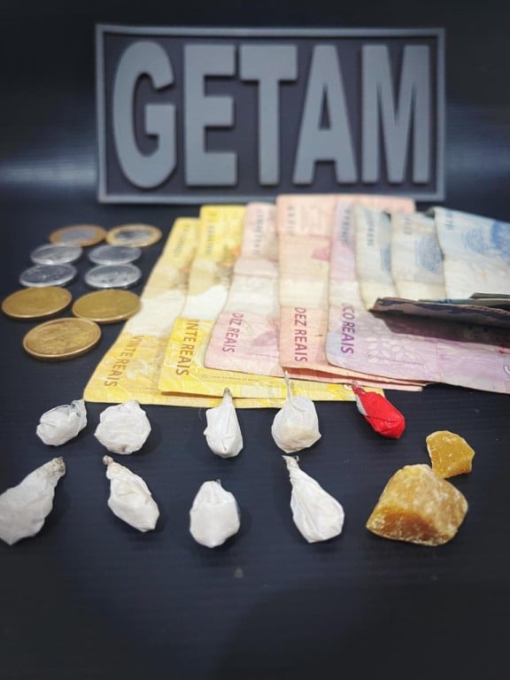 Getam apreende crack e prende suspeita de vender drogas nas proximidades do Crase