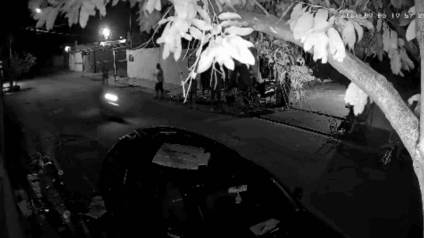 Cena do crime na Vila Nhanhá mobilizou perícia e Polícia Civil em Campo Grande.
