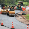 Motoristas devem trafegar com cautela e atenção redobrada nos trechos em obras - Foto: Reprodução/ Rachid Waqued