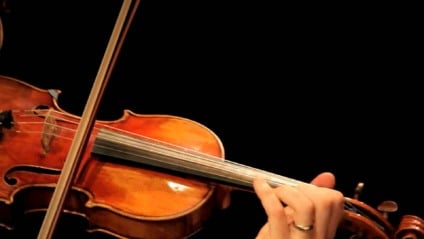 Projeto “A Arte Ressignificando a Vida” abre inscrições para violino (12+) e flauta (8+) em Paranaíba