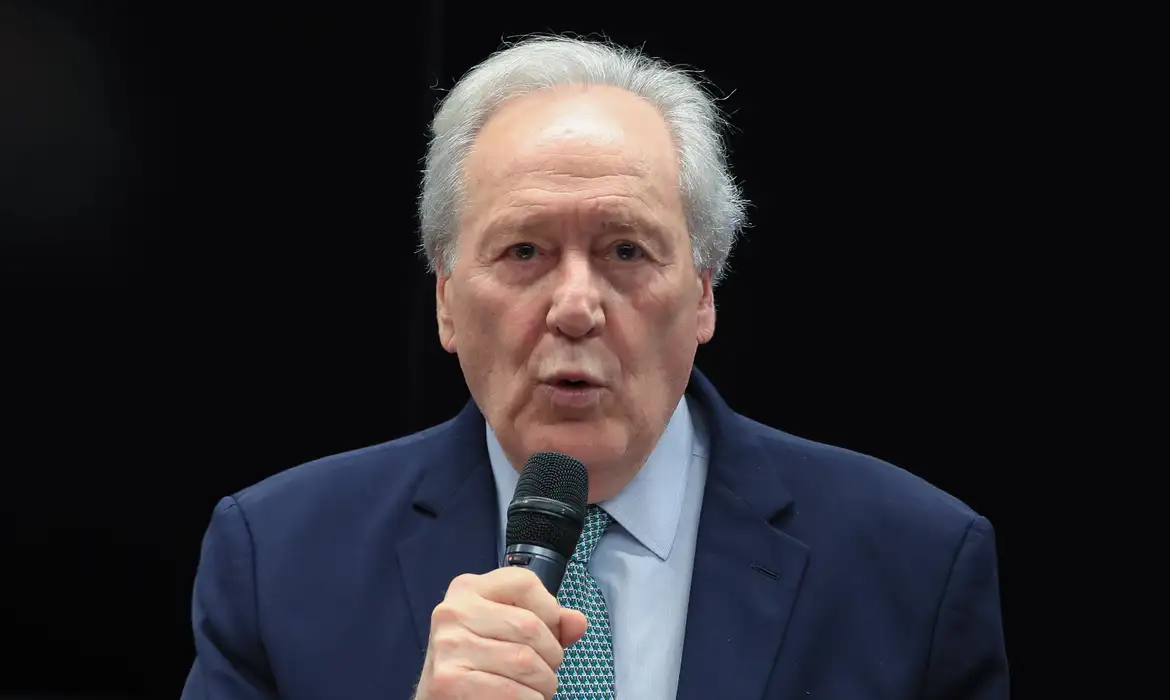 Ministro da Justiça prestou solidariedade às forças de segurança e à família do ex-delegado - Foto:Lula Marques/Agência Brasil