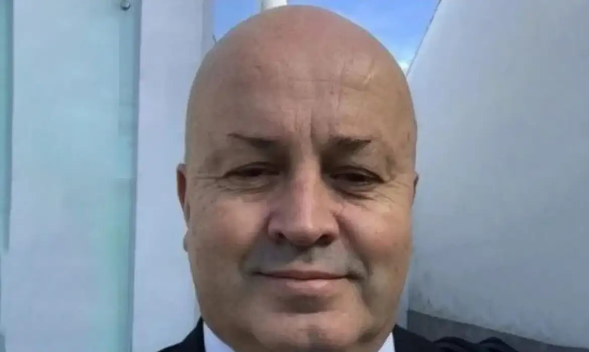 "Careca do INSS" é apontando como figura central no esquema de desvio - Foto: Linkedin/Reprodução