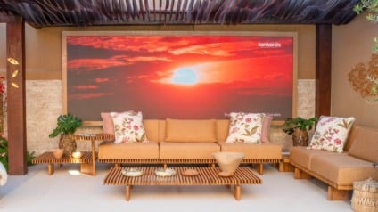 Um painel de LED que projeta o pôr do sol da região Norte de Campo Grande (Foto: Reprodução/ Assessoria)