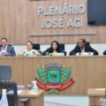 Mesa Diretora conduz 29ª sessão ordinária com votações, homenagem a policial militar e palestra sobre saúde mental no Setembro Amarelo.  