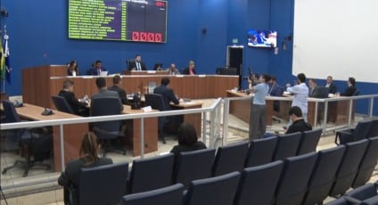 Câmara aprova Programa Dívida Zero e analisa doação de áreas para empresas