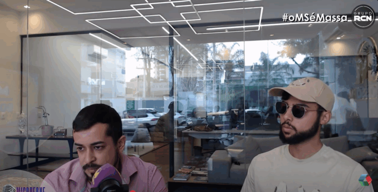O empresário Willer Jara, proprietário da empresa Annex Vistoria Veicular e Bruno Henrique, organizador do Feirão Show Car. (Reprodução)