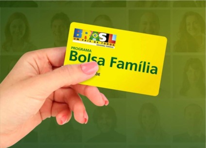 Os convocados devem comparecer ao CRAS portando documentos pessoais, comprovante de residência e, se possível, o cartão do Bolsa Família - Foto/Arquivo