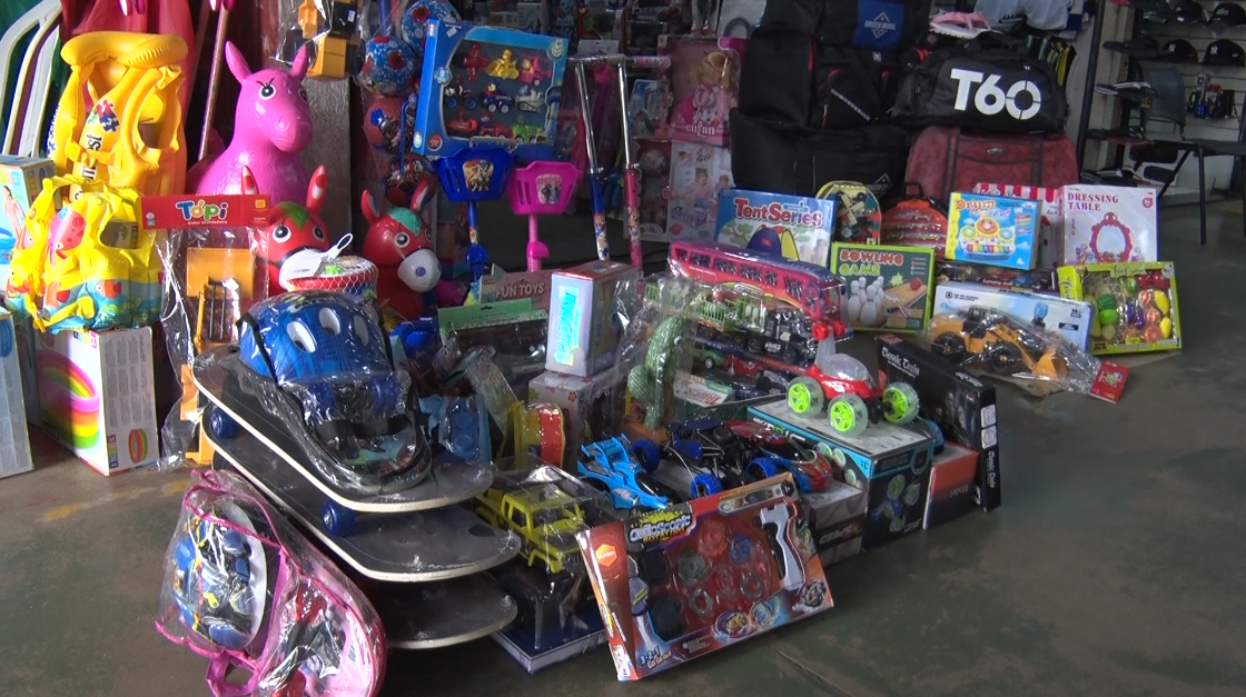 As atividades serão realizadas durante todo o dia, com uma carreta de brinquedos e áreas reservadas para que as crianças possam brincar com segurança. Foto: Reprodução/TVC HD.