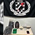 Adolescente é apreendido com drogas no bairro Novo Oeste
