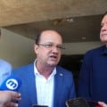 Da esquerda para a direita: Walter Carneiro Junior, Barbosinha, Eduardo Rocha
(Foto: Reprodução/ Governo de MS) 