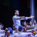 Jose Maikson é o regente da Orquestra Sifonica da Fronteira - Foto: Divulgação