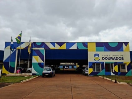 O Projeto de Lei Orçamentária Anual 2026 (LOA) de Dourados, que prevê uma receita estimada em R$ 2,15 bilhões para o próximo exercício, foi entregue pela Prefeitura à Câmara. (Foto: Arquivo/Assecom)