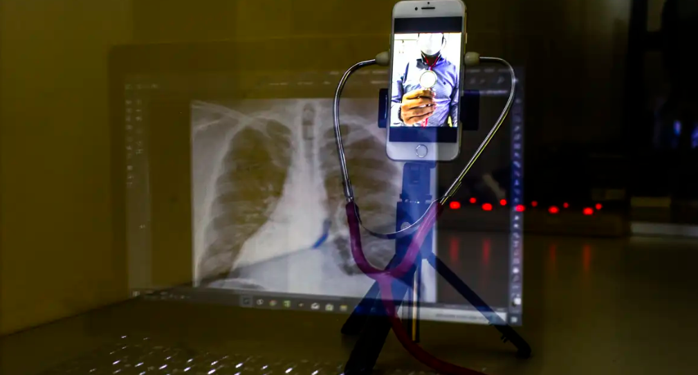 A telemedicina é uma modalidade de atendimento que utiliza recursos digitais para aproximar médicos e pacientes sem a necessidade de encontro presencial