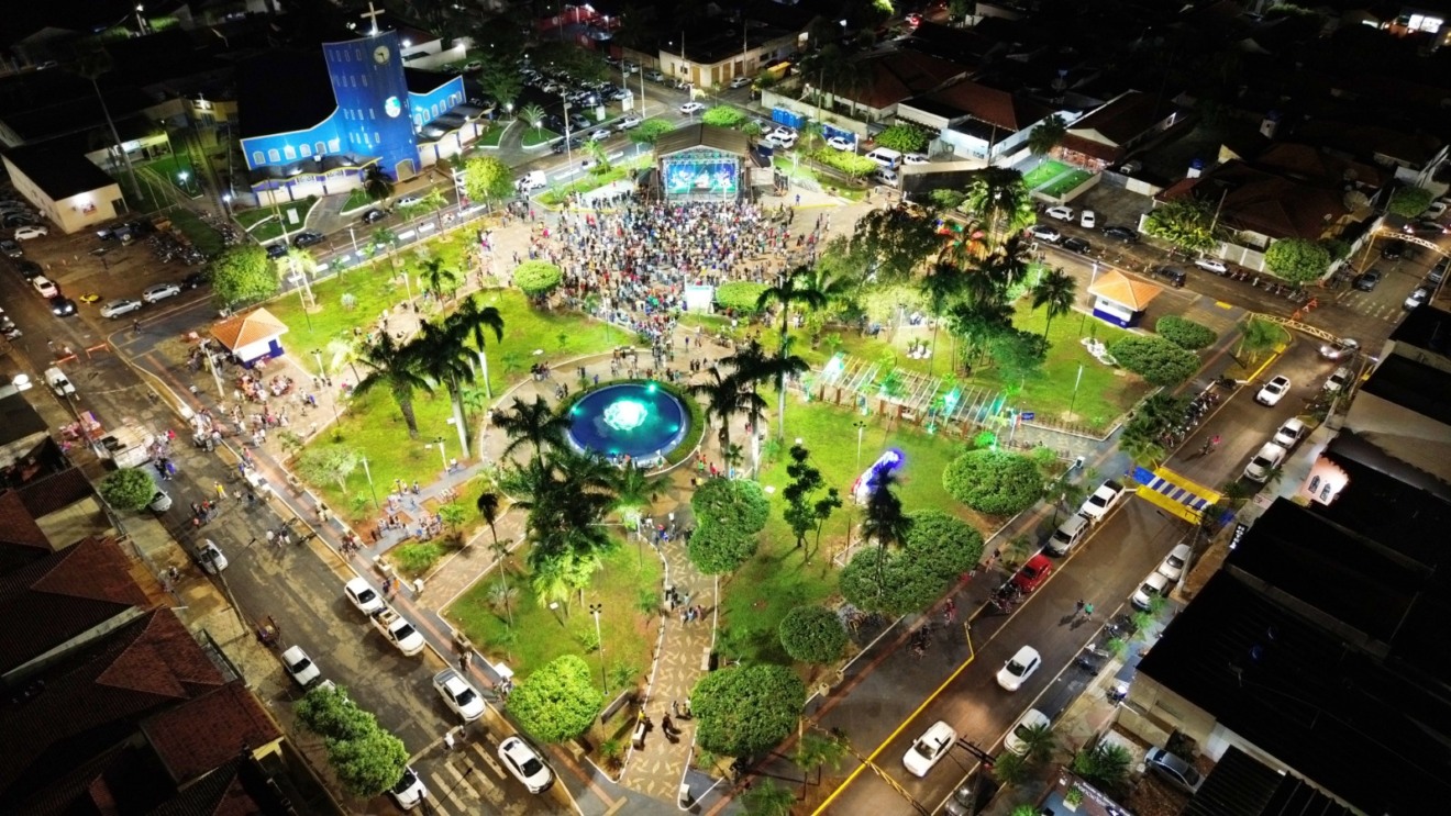 Praça da Matriz em Aparecida do Taboado, reinaugurada em março de 2024 (Foto: Daniel Silva/DICOM)
