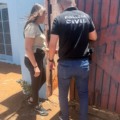 Casal é preso por violência física e psicológica contra idosa
