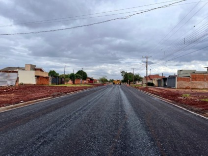 O investimento total no Jardim Guaicurus supera R$ 10 milhões e contempla ruas que aguardavam há anos por melhorias. (Foto: Kátia Kuratone)