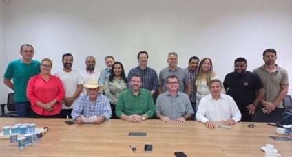 Cassiano Maia e Ângelo Guerreiro selam reconciliação política em encontro com vereadores Cassiano Maia e Ângelo Guerreiro selam reconciliação política em encontro com vereadores