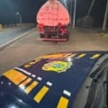 Em Paranaíba, policiais apreenderam 1,5 tonelada de maconha - Foto: Divulgação/PRF