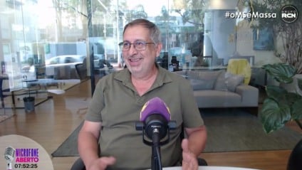 Idomeno José é responsável pelo Ecoponto de eletrônicos de Dourados / Foto: Rádio Massa FM 