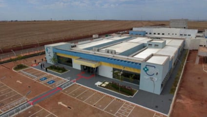 Riedel e Marçal inauguram a Policlínica Cone Sul e o Centro de Diagnóstico e Especialidade Médica, que compõem a primeira etapa do Hospital Regional de Dourados. (Divulgação)