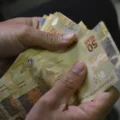 Recursos atendem quem trabalhou de carteira assinada por pelo menos 30 dias - Reprodução/Agência Brasil
