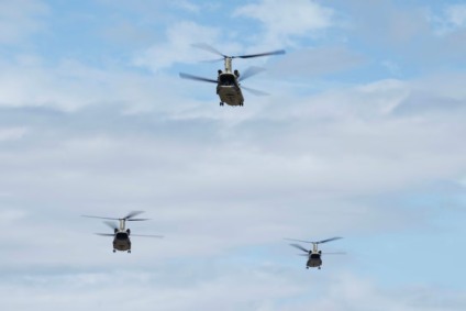 Helicópteros CH-47 Chinook’s durante treinamento na Jamaica - Foto: Reprodução/Southcom