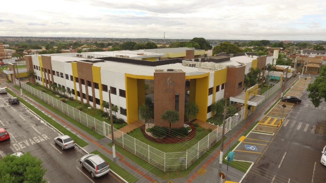 Fachada do colégio - Foto: Reprodução Fachada do colégio - Foto: Reprodução