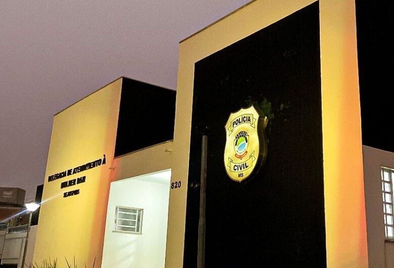 A ordem de prisão foi expedida pela Justiça de Dourados devido à prática dos crimes de ameaça e de descumprimento de medida protetiva de urgência em favor de sua ex-companheira, uma jovem de 22 anos. (Divulgação)