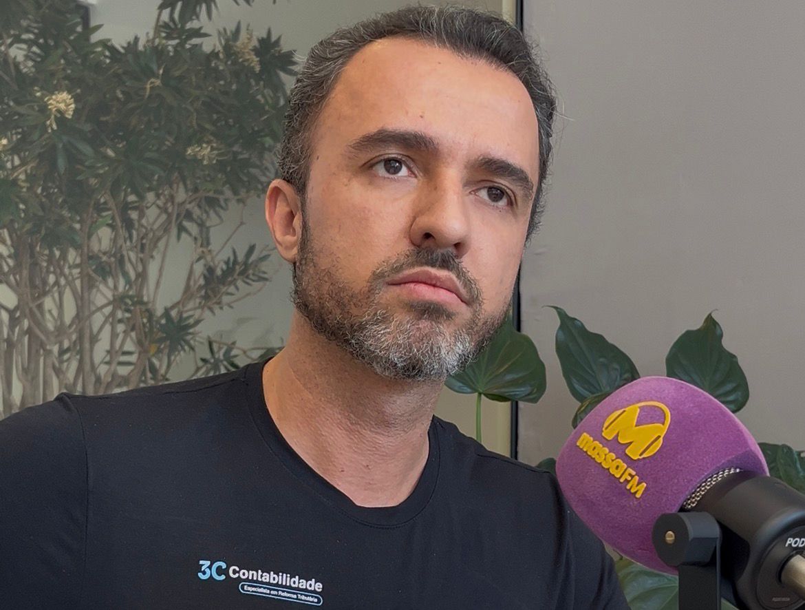 O contador e especialista em reforma e planejamento tributário e lucro real, focado em reduzir a carga de impostos para clientes, Luís Poleis. (Foto: Raíssa Vitória)