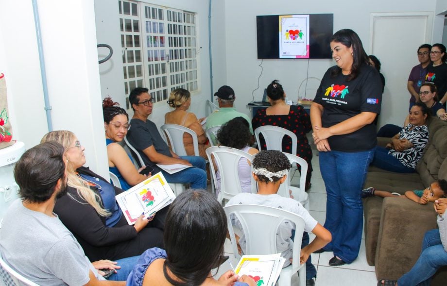 Além disso, o serviço também oferece suporte financeiro durante o período de acolhimento, conforme determinado pela Lei Municipal que regulamenta o Serviço de Acolhimento Familiar. Foto: Divulgação. Além disso, o serviço também oferece suporte financeiro durante o período de acolhimento, conforme determinado pela Lei Municipal que regulamenta o Serviço de Acolhimento Familiar. Foto: Divulgação.