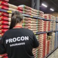Fiscais do Procon visitaram 12 supermercados de Dourados, entre os dias 3 e 5 de novembro. (Divulgação/Assecom)