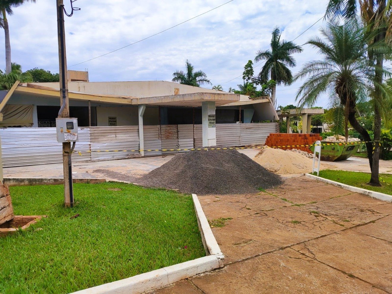 Início das obras de revitalização da rodoviária de Paranaíba - Foto/Leonardo Guimarães