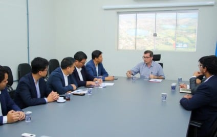 Empresários chineses da Shanxi Yuci Broad Wire Products visitam Três Lagoas