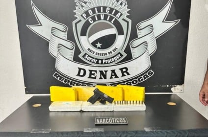 7,162 kg de cocaína e uma pistola com munições foram apreendidas - Foto: Divulgação/ Polícia Civil MS 