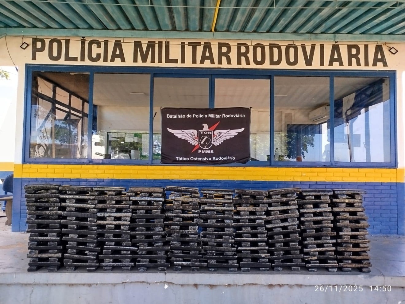 Entorpecente totalizou 353 kg. / Foto: BPMRv/Reprodução