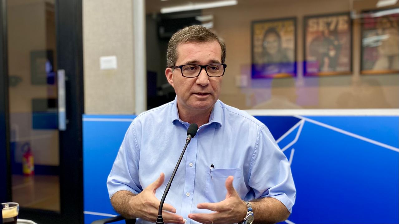  Prefeito faz balanço da gestão, reforça compromisso com diálogo e eficiência administrativa e projeta avanços para 2026. (Foto: Antonio Luiz)