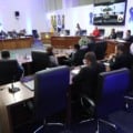 Os vereadores de Dourados realizaram nesta segunda-feira (22), a 41ª Sessão Ordinária do ano legislativo. (Foto: F. Grott/CMD)