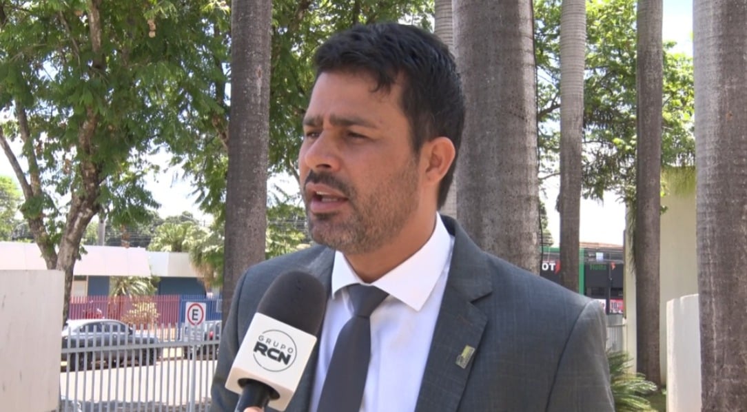 O vereador Marco Silva apresentou dois projetos de lei voltados para a causa animal durante a sessão nesta semana na Câmara Municipal de Três Lagoas. Foto: Reprodução/TVC HD.