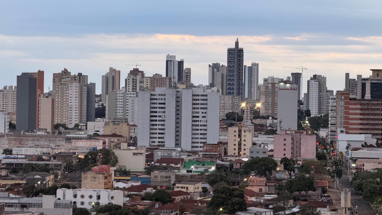 Rajadas de vento passam de 60 km/h (Foto: Adriano Hany/ Portal RCN67)