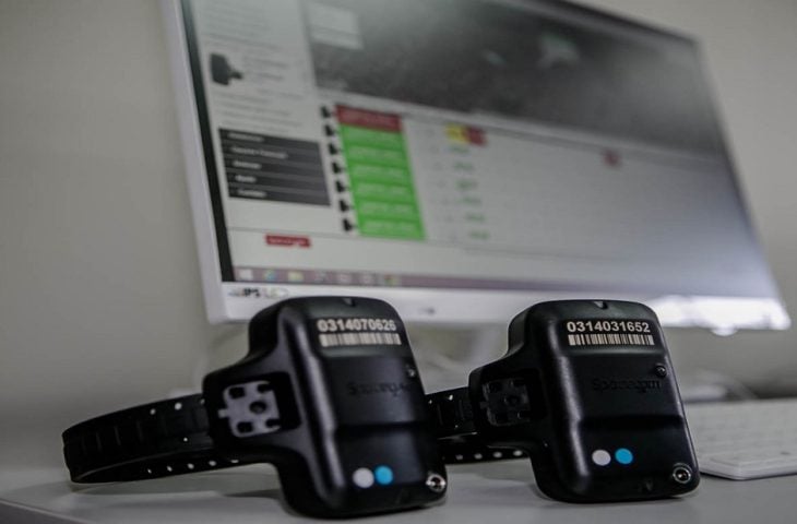 Ex-deputado irá utilizar tornozeleira eletrônica / Foto: Arquivo/Sejusp/Reprodução Ex-deputado irá utilizar tornozeleira eletrônica / Foto: Arquivo/Sejusp/Reprodução