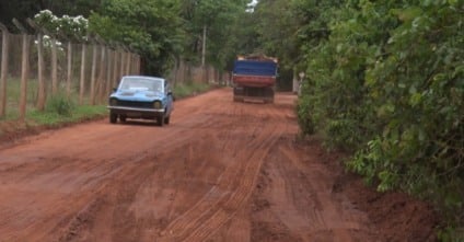 Prefeito anuncia início da pavimentação asfáltica na rua Urias Ribeiro